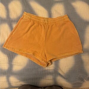 Aritzia Tna Cozy Boyfriend Shorts